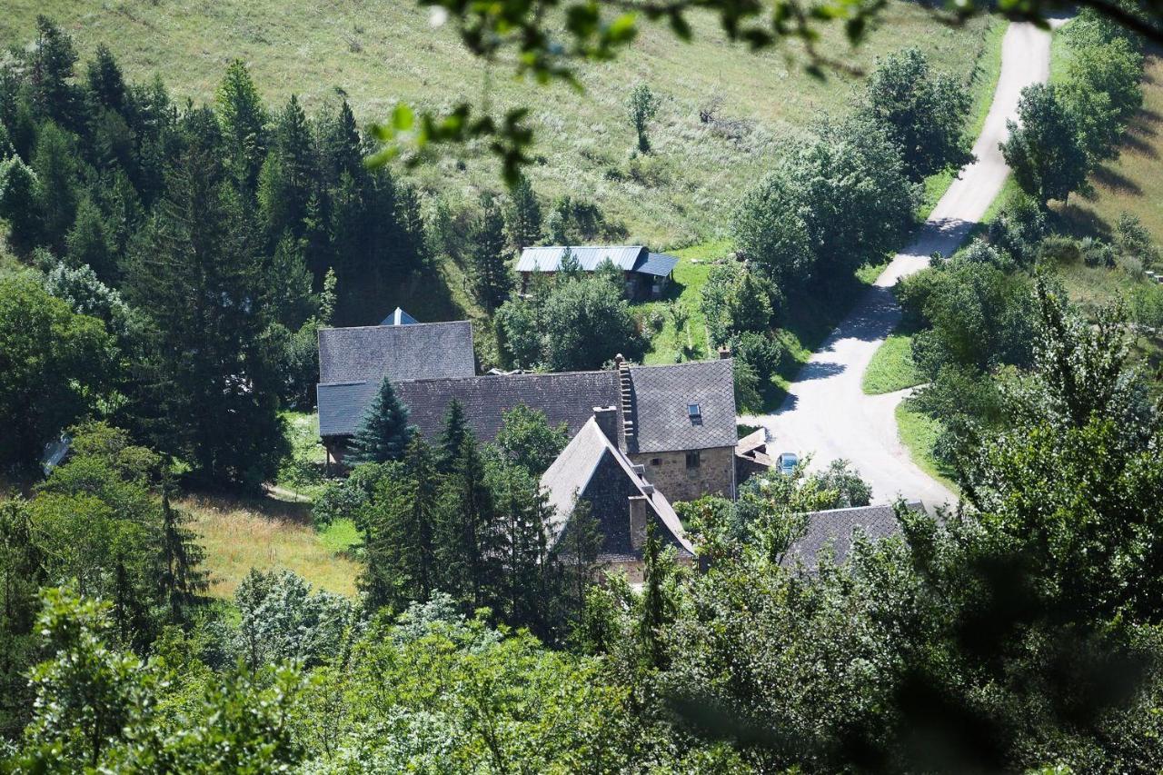 Au Fil Des Saisons Bed & Breakfast Les Cotes de Corps Exterior photo